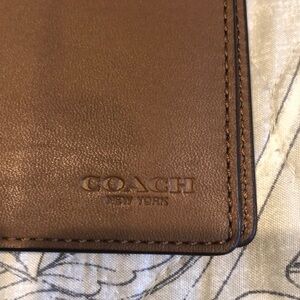 Coach credit card holder